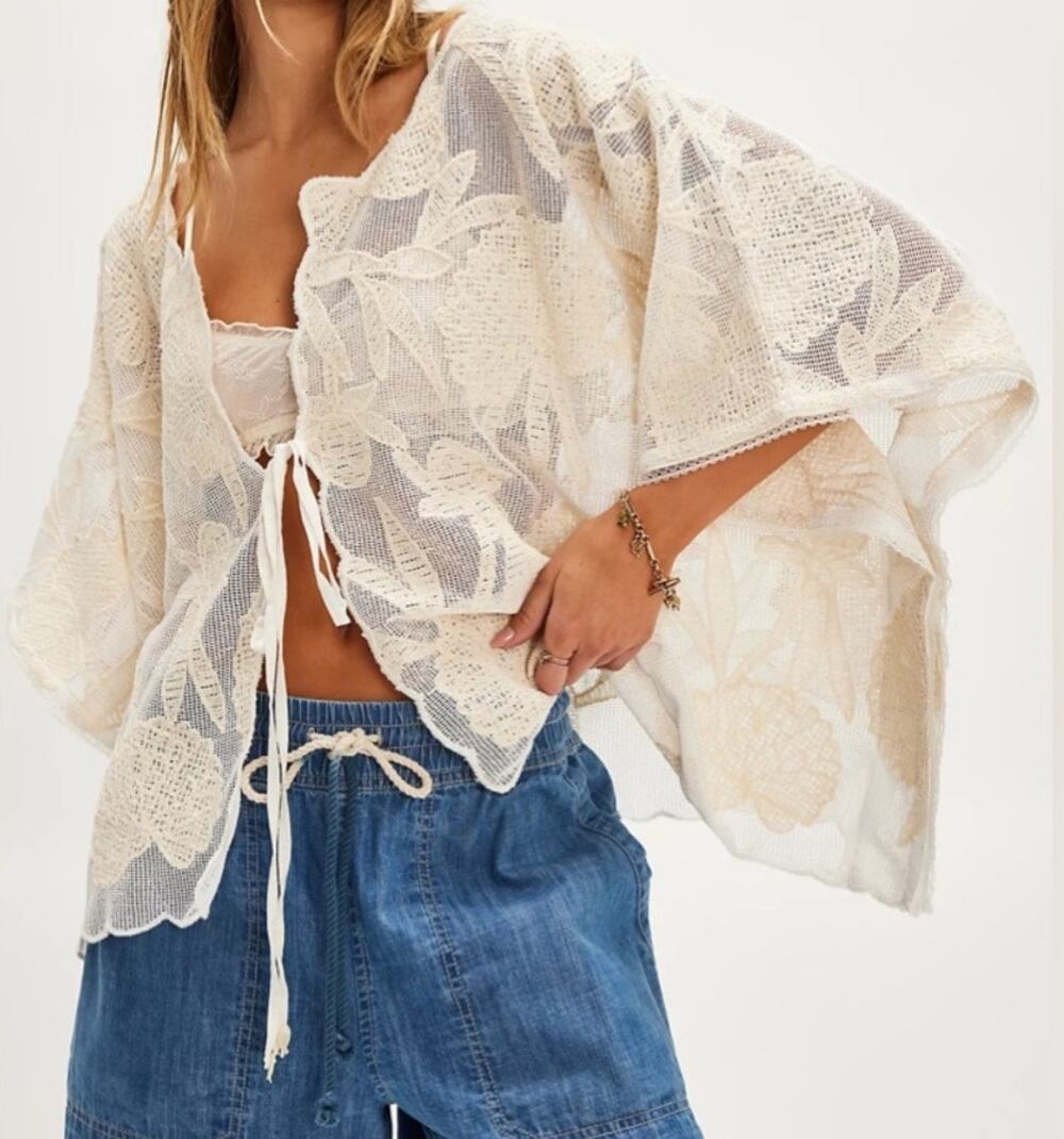Free People Willow Tie Front Cape NWT OS